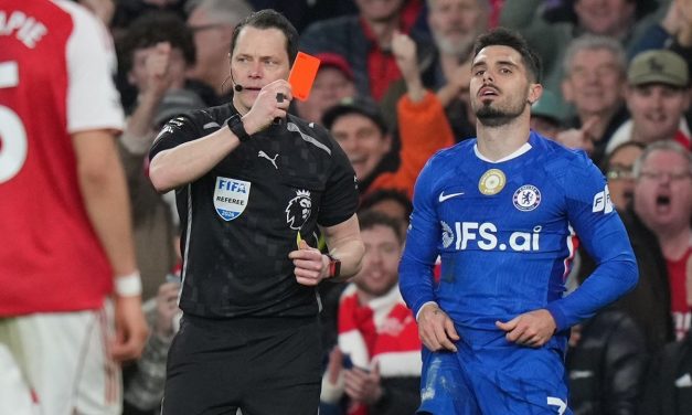 Drama Arsenal Vs Chelsea, Kartu Merah Pedro Picu Amarah Liam