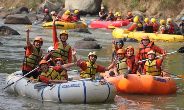 Arung Jeram Aktivitas Olahraga Yang Seru Namun Menantang