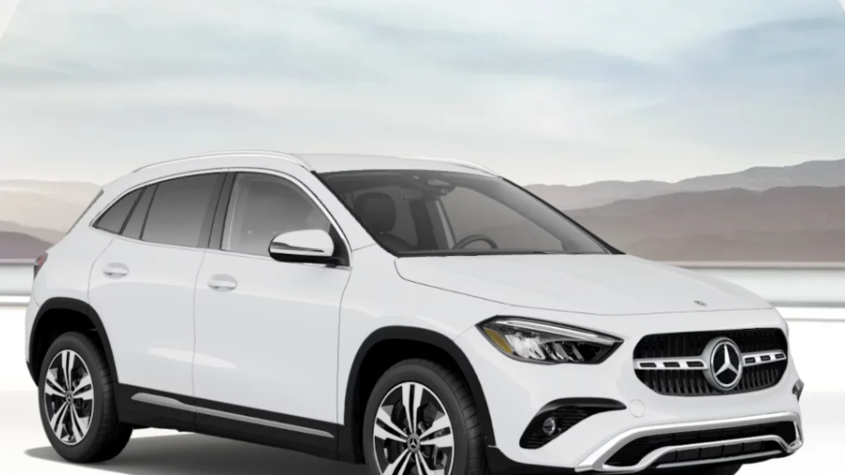 Desain Mercedes Benz GLA
