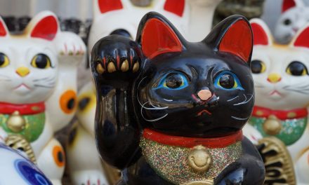 Karakter Fiksi Berbentuk Kucing Yang Berasal Dari Jepang