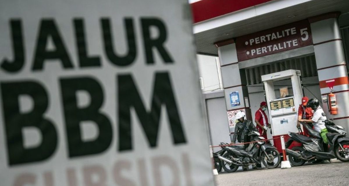 Pemerintah Jaga Harga BBM Subsidi Tetap: Stabilkan Ekonomi