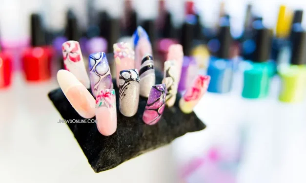 Dari Hobi Jadi Bisnis: Nail Art Dan Prospeknya Di Pasar Indonesia